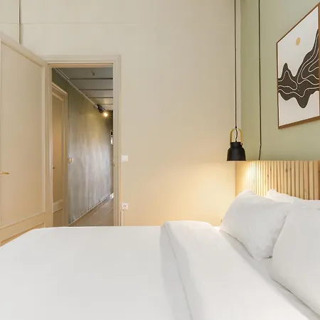 Infinity & Beyond By Halu! - Seafront Apartamento *